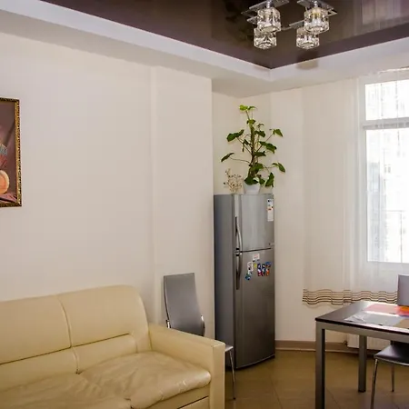 Apartment Frantsuzskiy Bulvar *